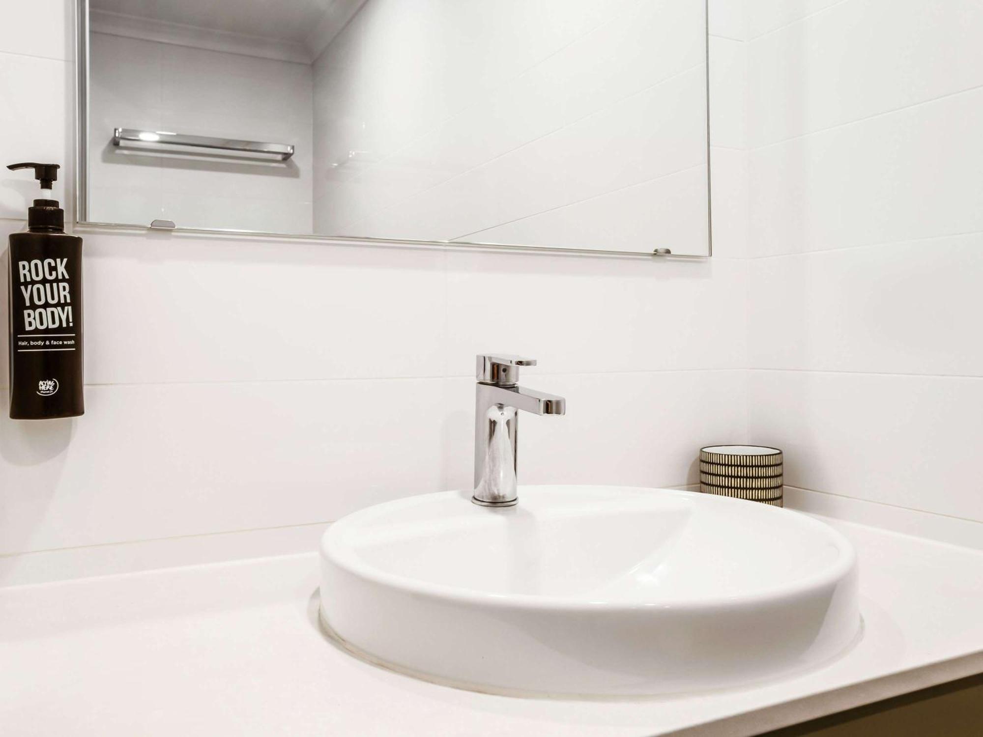 מלון Ibis Styles קרטה מראה חיצוני תמונה